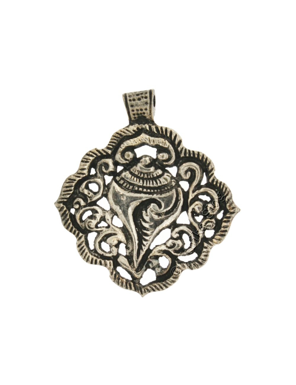 PENDENTE IN METALLO BIANCO, 5 CM. QUANTITA M PENDENTE IN METALLO BIANCO, 5 CM. QUANTITA M