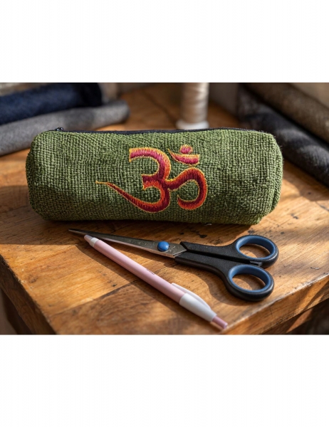 HEMP WALLETS, COIN PURSES PENCIL CASE MADE OF HEMP, WITH MOTIF.MEASURE - Etnika Slog d.o.o.