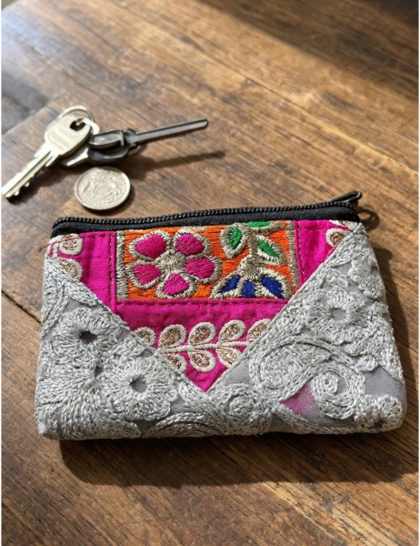 PENCIL CASES - COIN PURSES COTTON MONEY PURSE WITH EMBROIDERY AND SEQUINS.br - com Etnika Slog d.o.o.