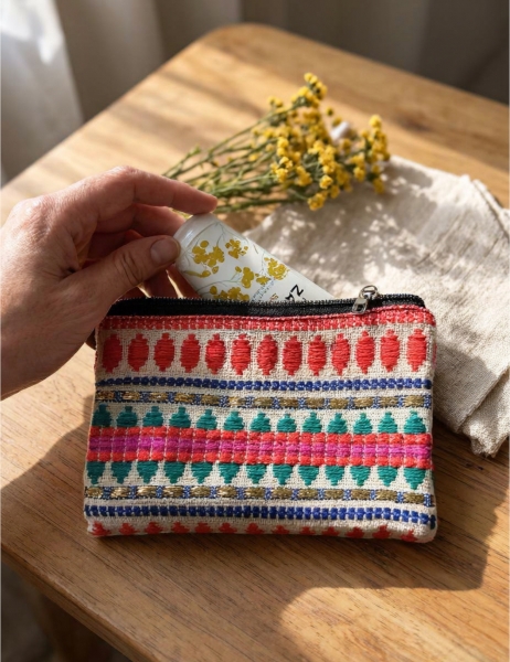 PENCIL CASES - COIN PURSES COIN PURSE MADE OF COTTON WITH STITCHING, AVAILABLE IN DIFFERENT COLORS. - com Etnika Slog d.o.o.