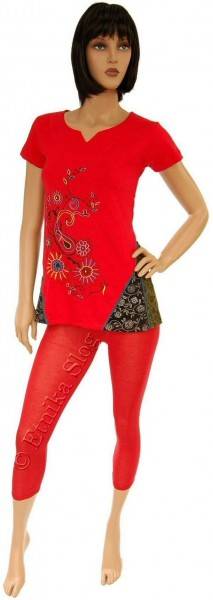 &nbsp;/T-SHIRT IN COTONE, CON STAMPE E RICAMI.